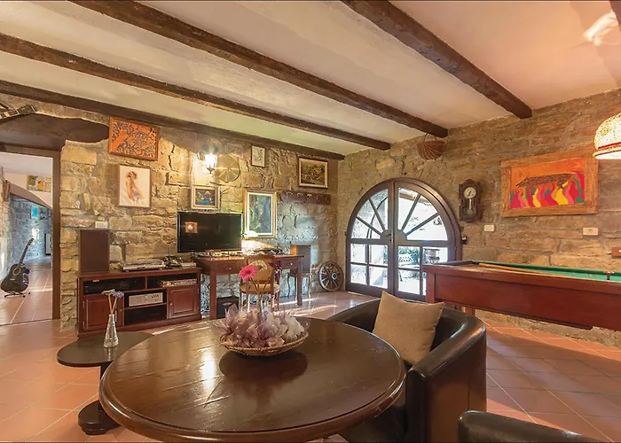 Lovely In Gracisce בית נופש Kucibreg