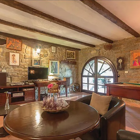 Lovely In Vakantiehuis Gračišče